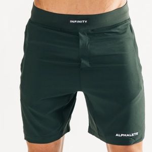 Alphalete “Infinity” men’s shorts size Med